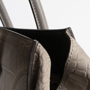 koop online jou tweedehands Celine Medium Grey Croco Embossed Luggage