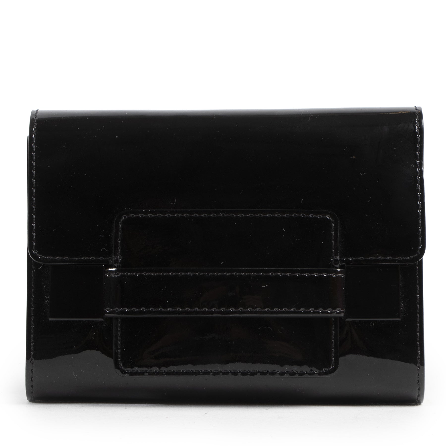 Delvaux Black Patent Madame Wallet for the best price at Labellov secondhand luxury in Antwerp