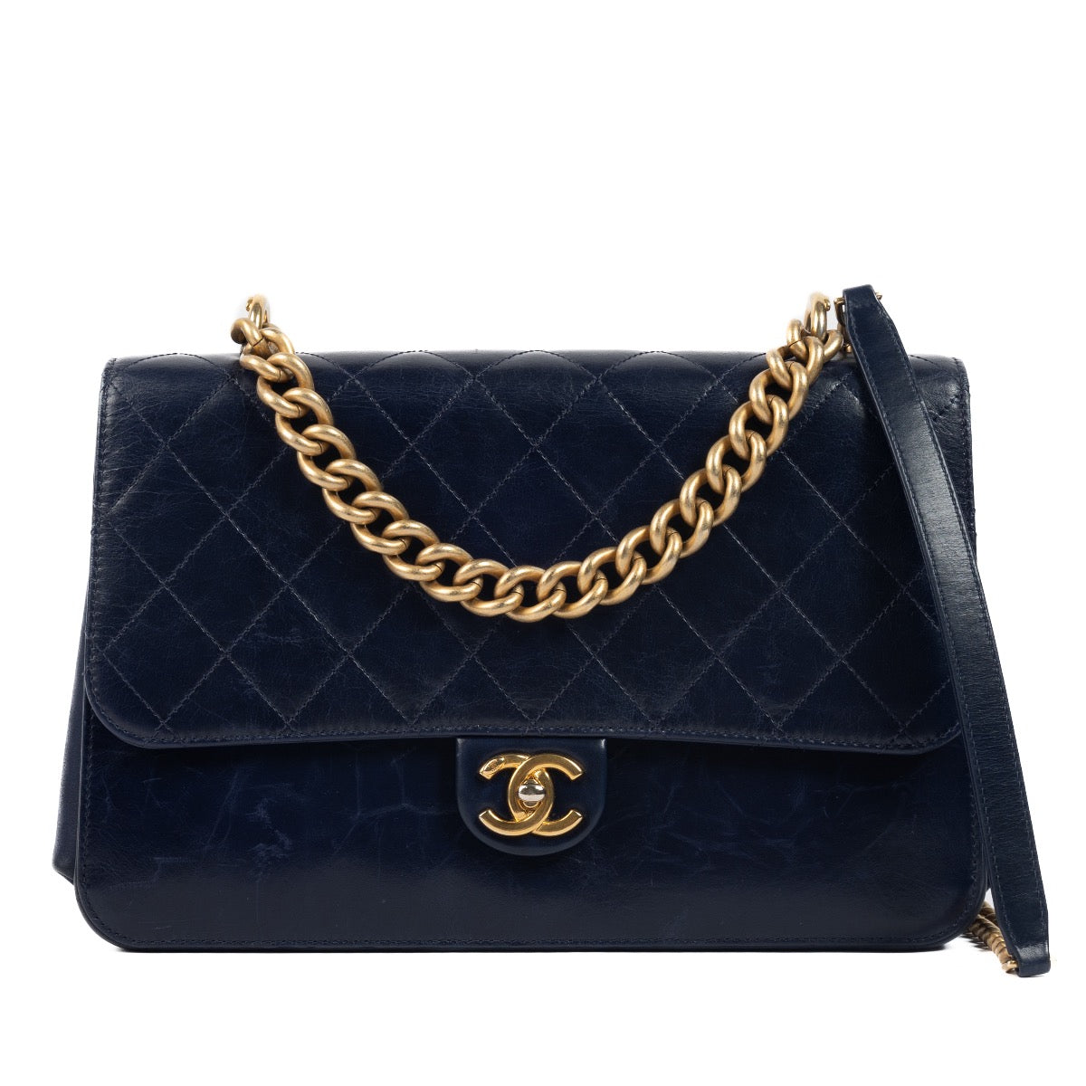 Shop safe online at Labellov in Antwerp, Brussels and Knokke this 100% authentic second hand Chanel Blue Aged Calfskin Flap Bag