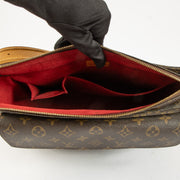 Shop the authentic Louis Vuitton Monogram Viva Cité GM Bag on Labellov.com !