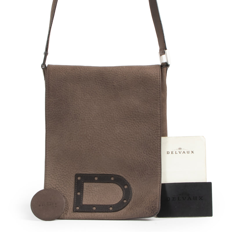Authentieke tweedehands Delvaux juiste prijs veilig online winkelen LabelLOV webshop luxe merken Antwerpen België mode fashion