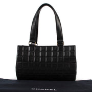 acheter en ligne seconde main Chanel Black Quilted Cylinder Bag