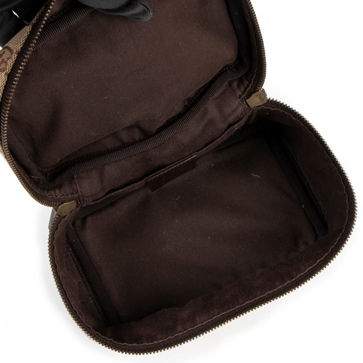 Trousse de toilette Gucci en toile GG