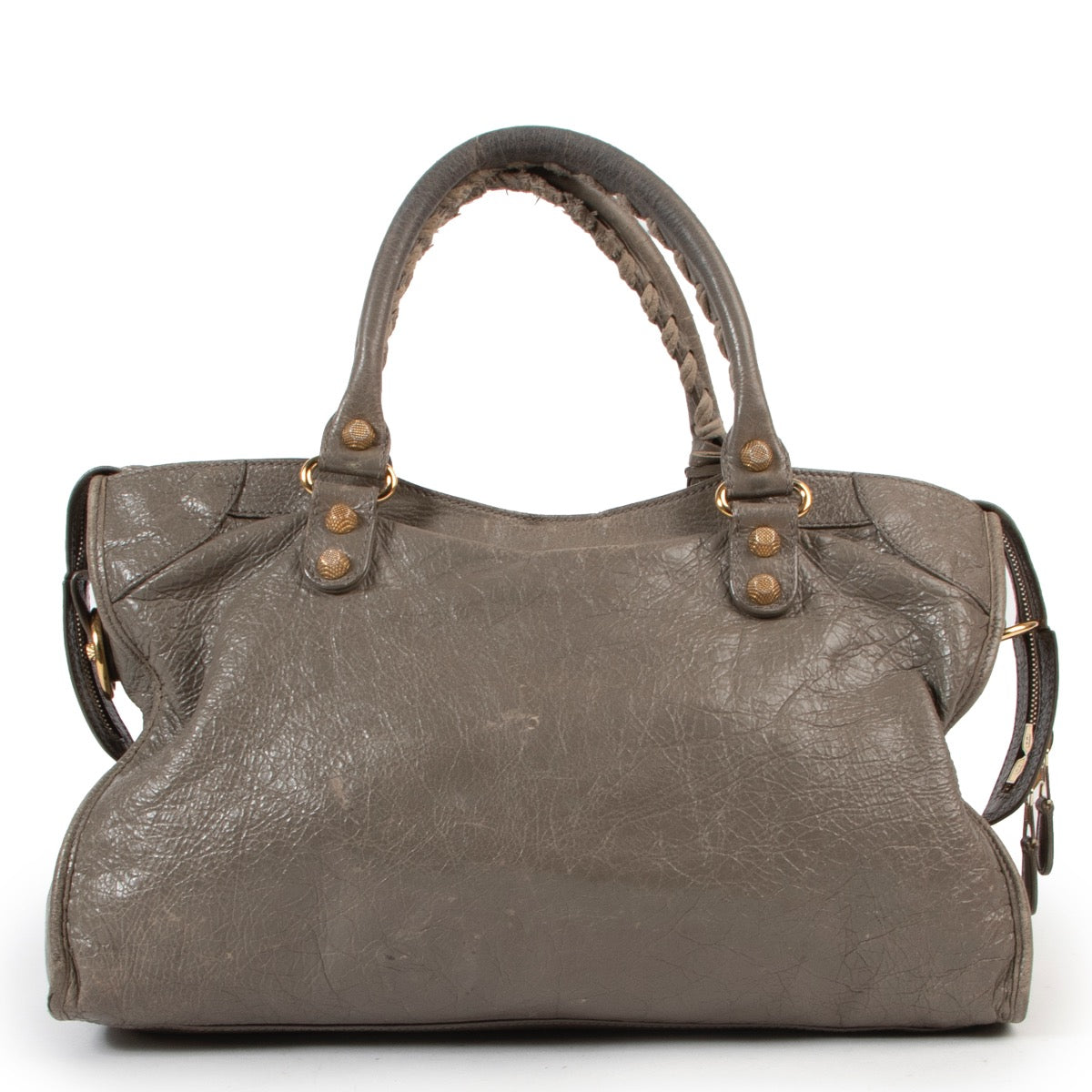 Achetez en ligne second main ce sac Balenciaga gris Classic City chez Labellov.com.
