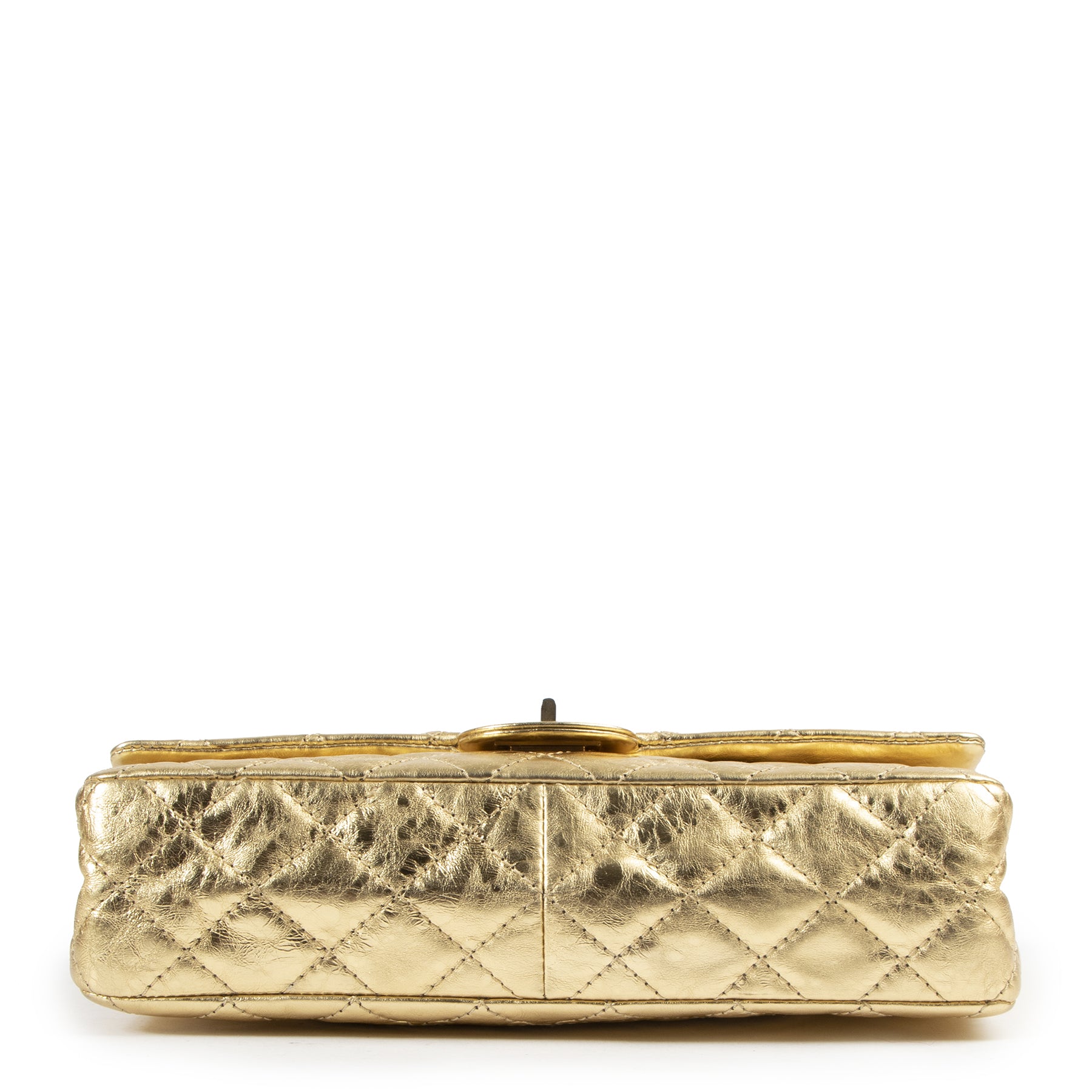 We buy and sell your authentic designer bags for the best price at Labellov
