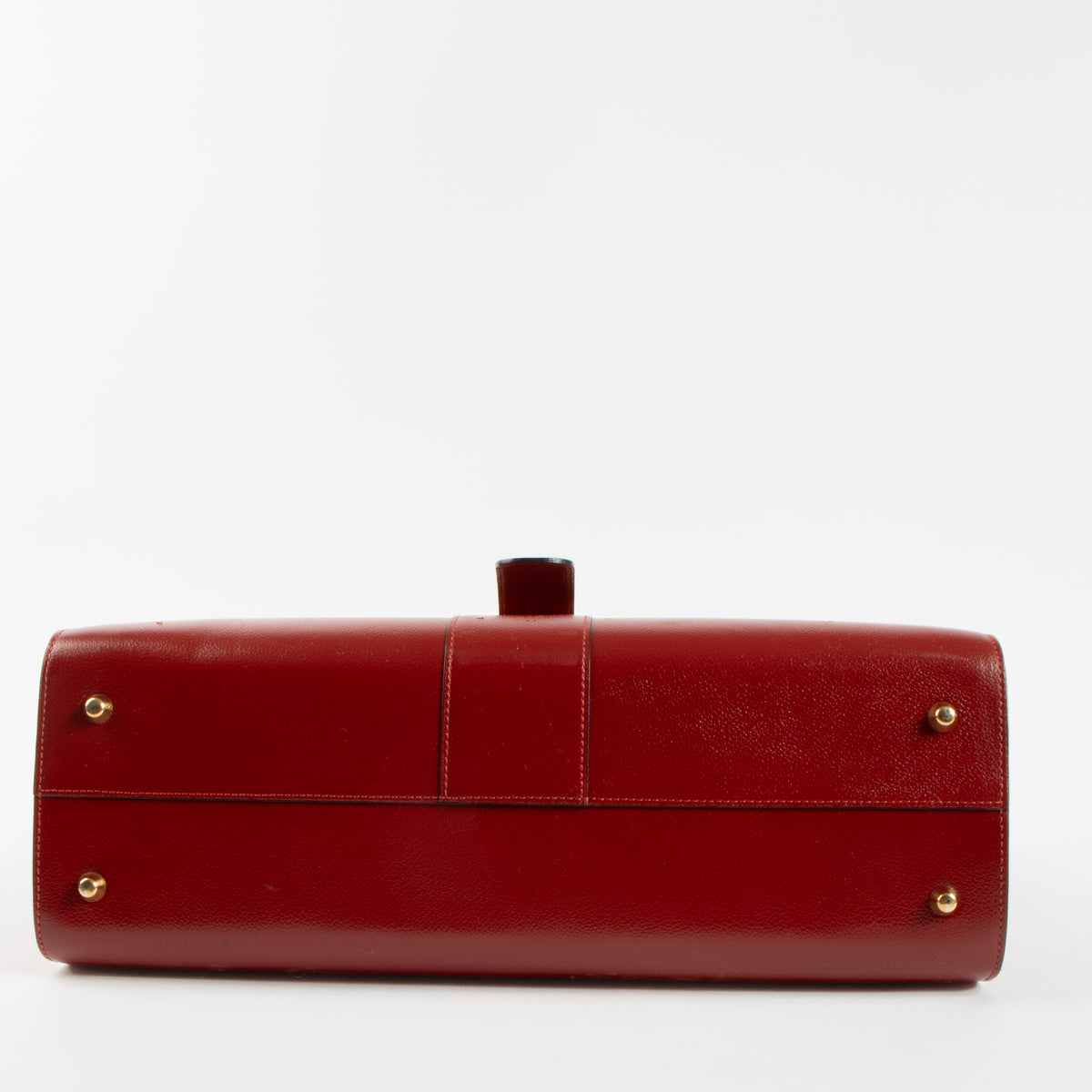 Shop the 100% authentic Delvaux Rosso Jumping Amethyste Briefcase second hand on Labellov.com!