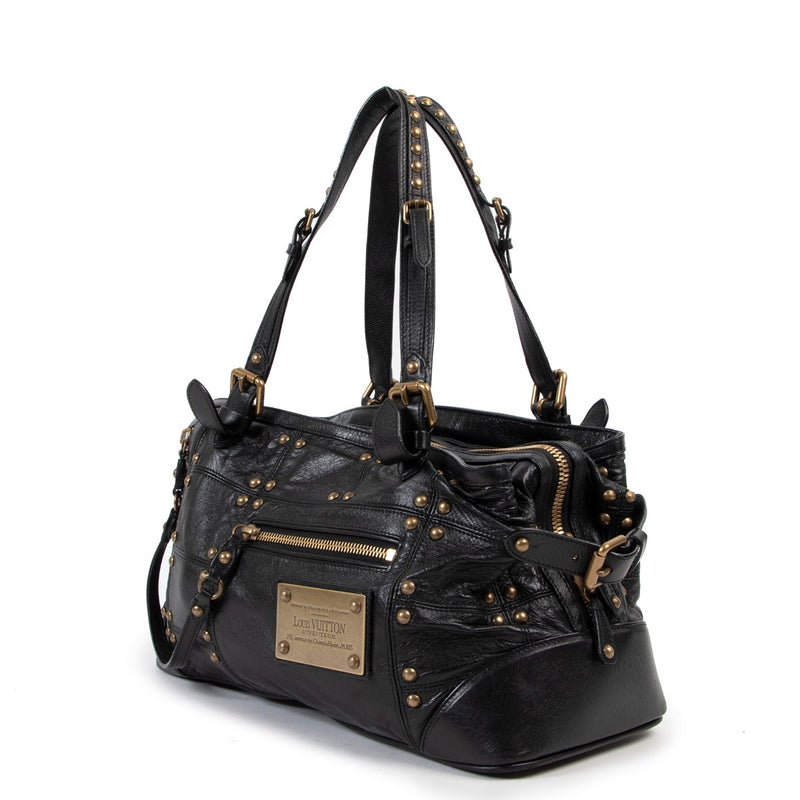 Shop now your favorite 100% authentic Louis Vuitton handbags, at Labellov.