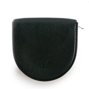 Shop now your favorite 100% authentic Louis Vuitton accesoires, at Labellov.