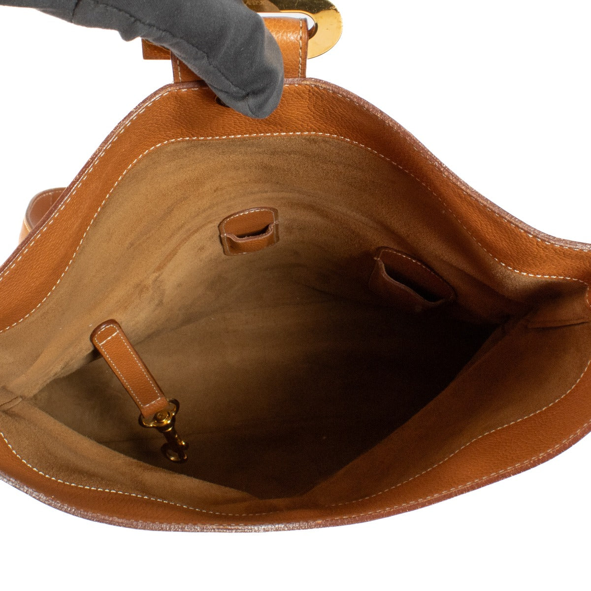 Shop 100% authentic secondhand Delvaux Camel Leather Relais Bag on labellov.com