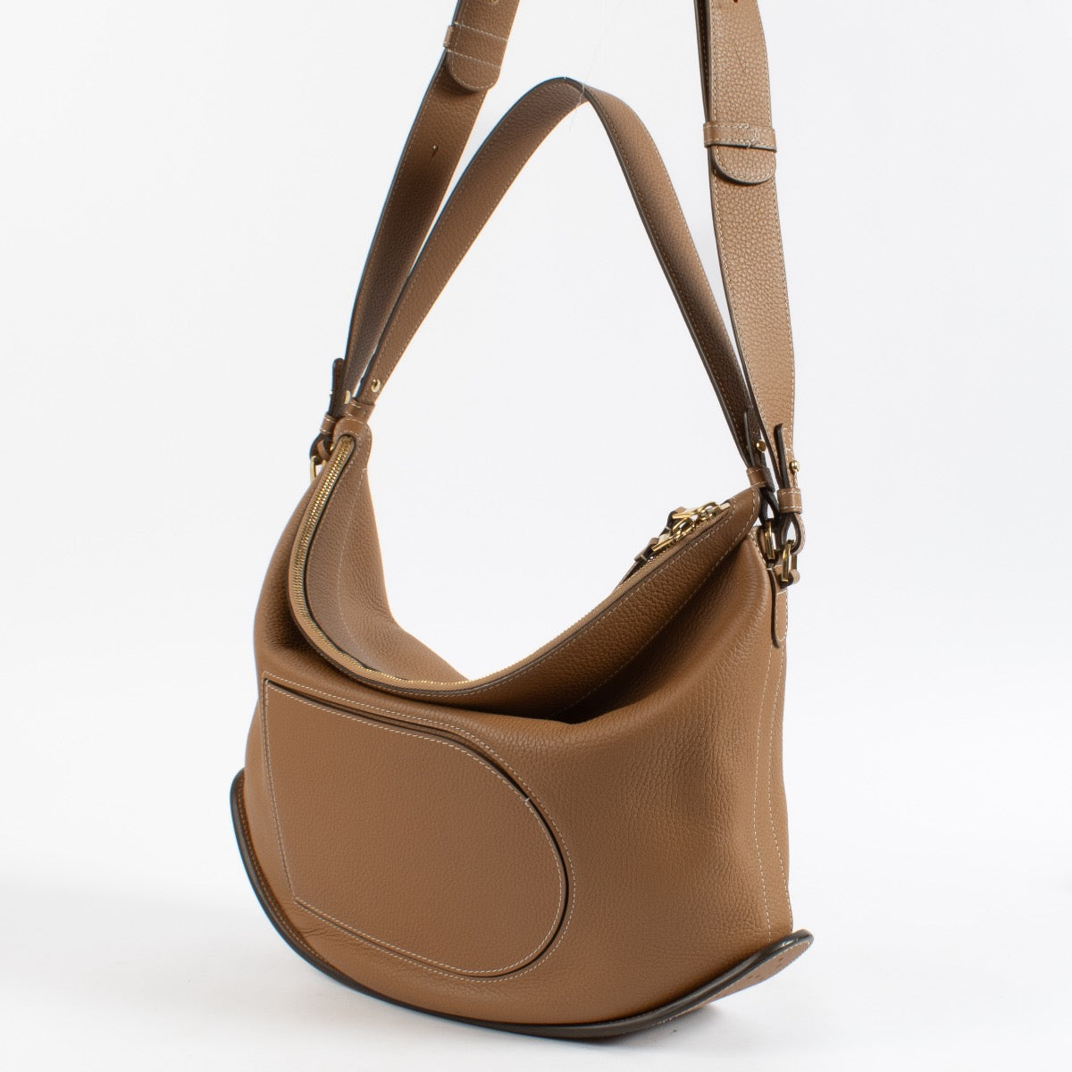 Shop 100% authentic second hand Delvaux Vegetal Taurillon Soft Pin Swing XL on Labellov.com