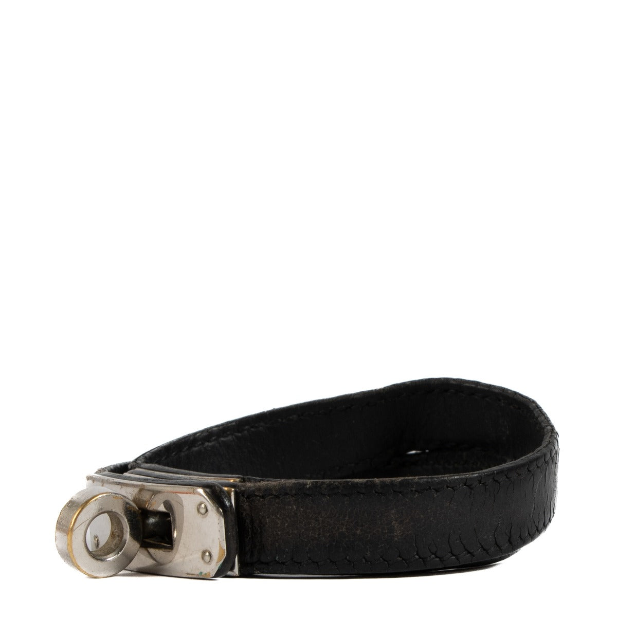 Shop safe online at Labellov in Antwerp, Brussels and Knokke this 100% authentic second hand Hermès Black Leather Kelly Double Tour Bracelet