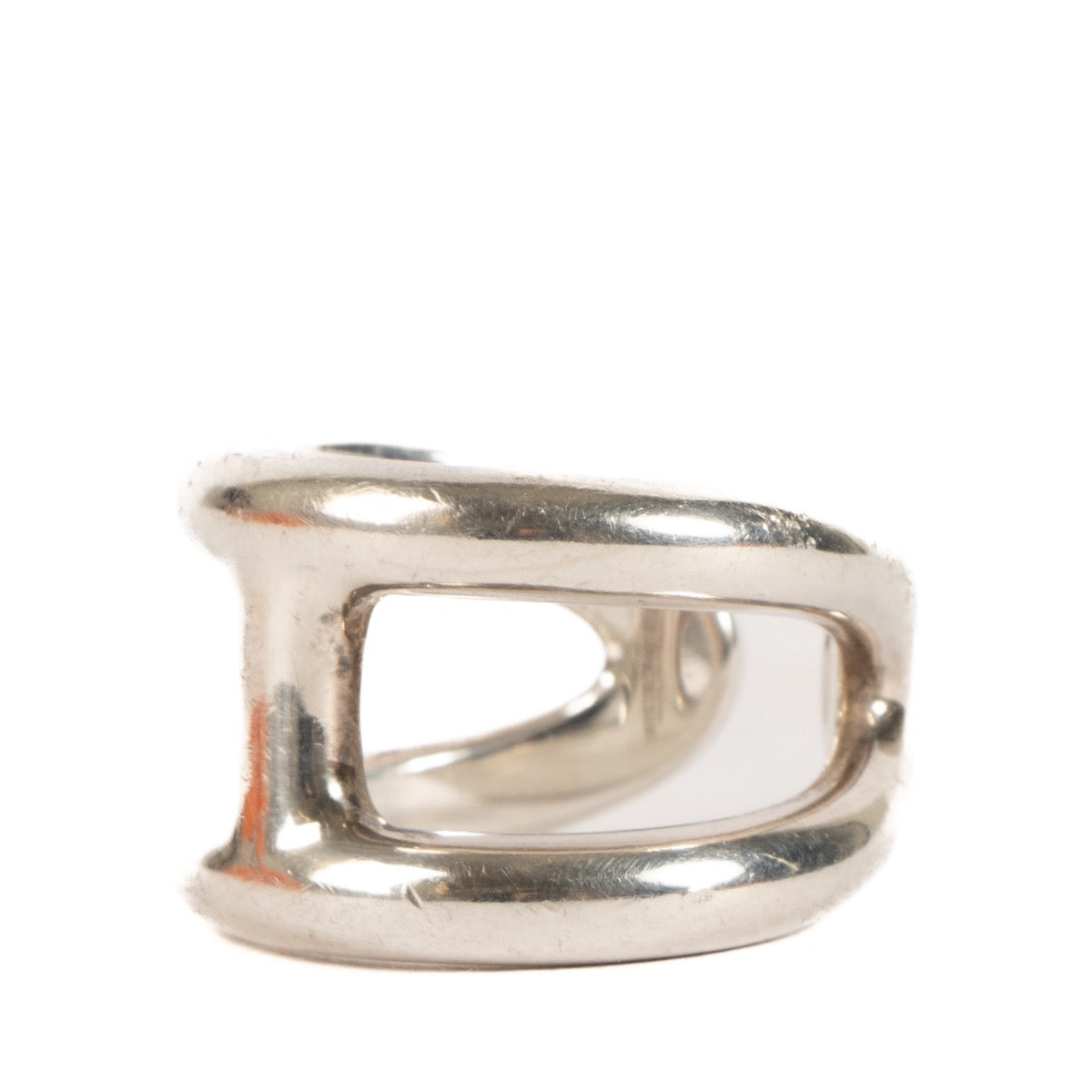Shop safe online at Labellov in Antwerp, Brussels and Knokke this 100% authentic second hand Hermès Silver 925 Large Osmose Ring - size 58