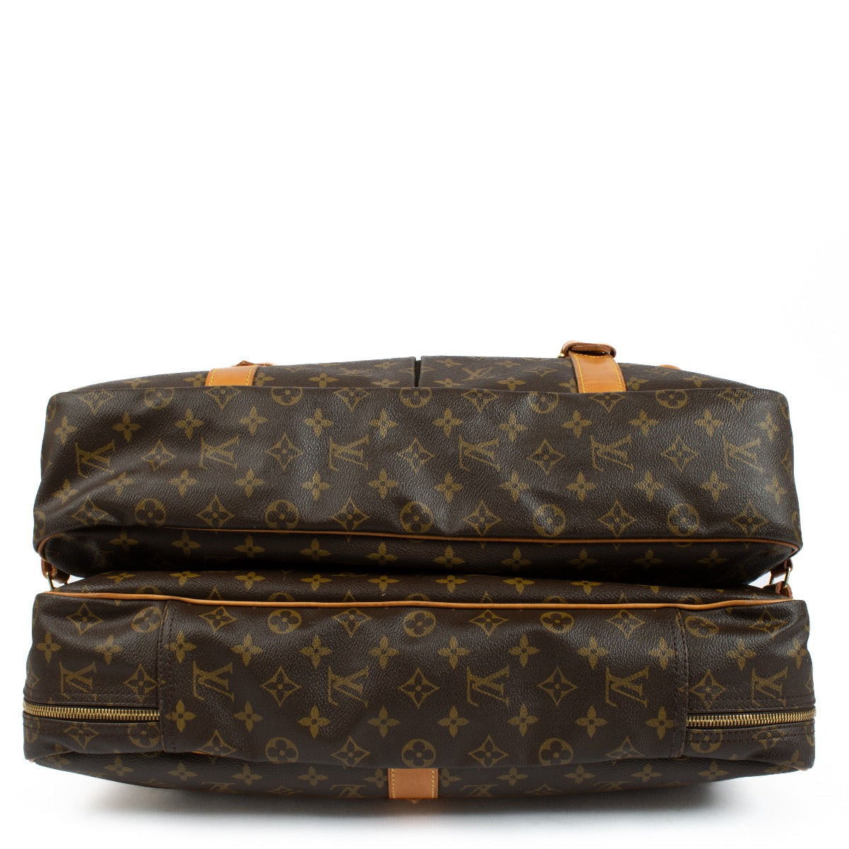 The Louis Vuitton Monogram Hunting Bag blends luxury and practicality with a spacious interior, multiple compartments, and adjustable leather straps, perfect for travel and outdoor use. Shop now on Labellov.com.