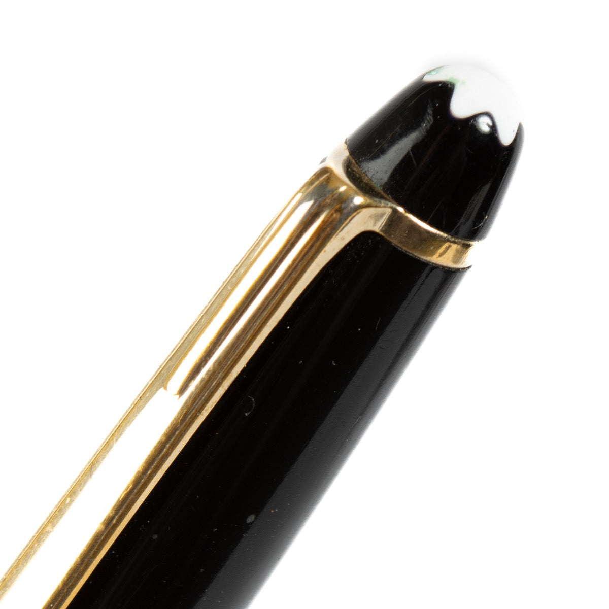 Authentic second hand Montblanc Black Ballpoint Pen on Labellov.com