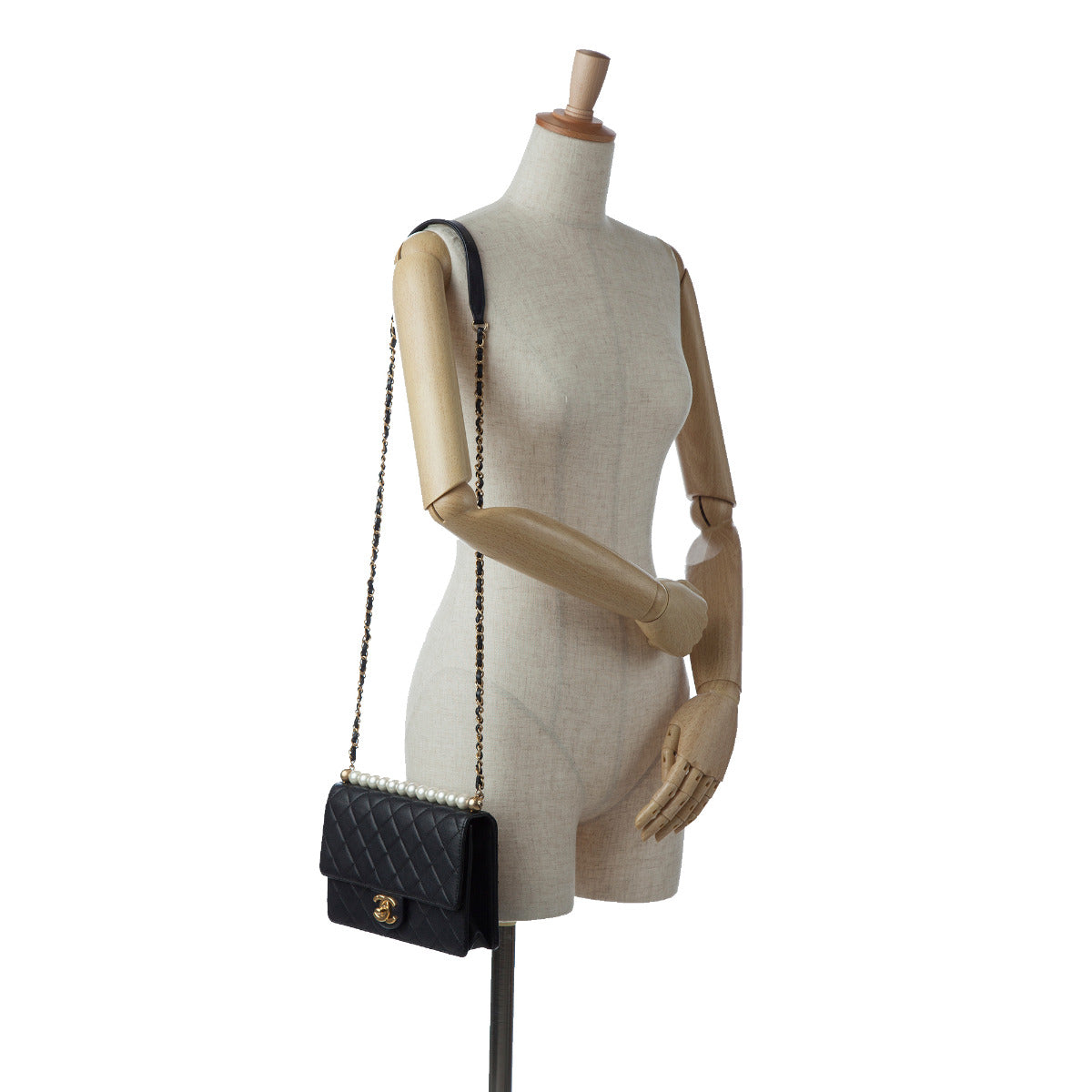 Chanel Zwarte Chic Parels Lamsleer Klep Crossbodytas