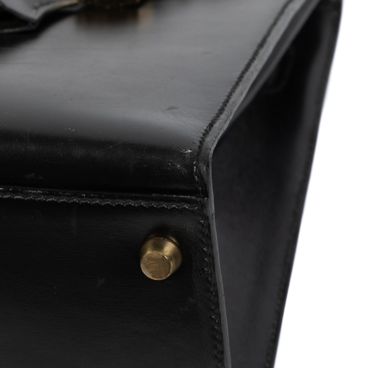 Second hand vintage pre-owned Hermès Vintage Kelly 32 Black Box on www.labellov.com