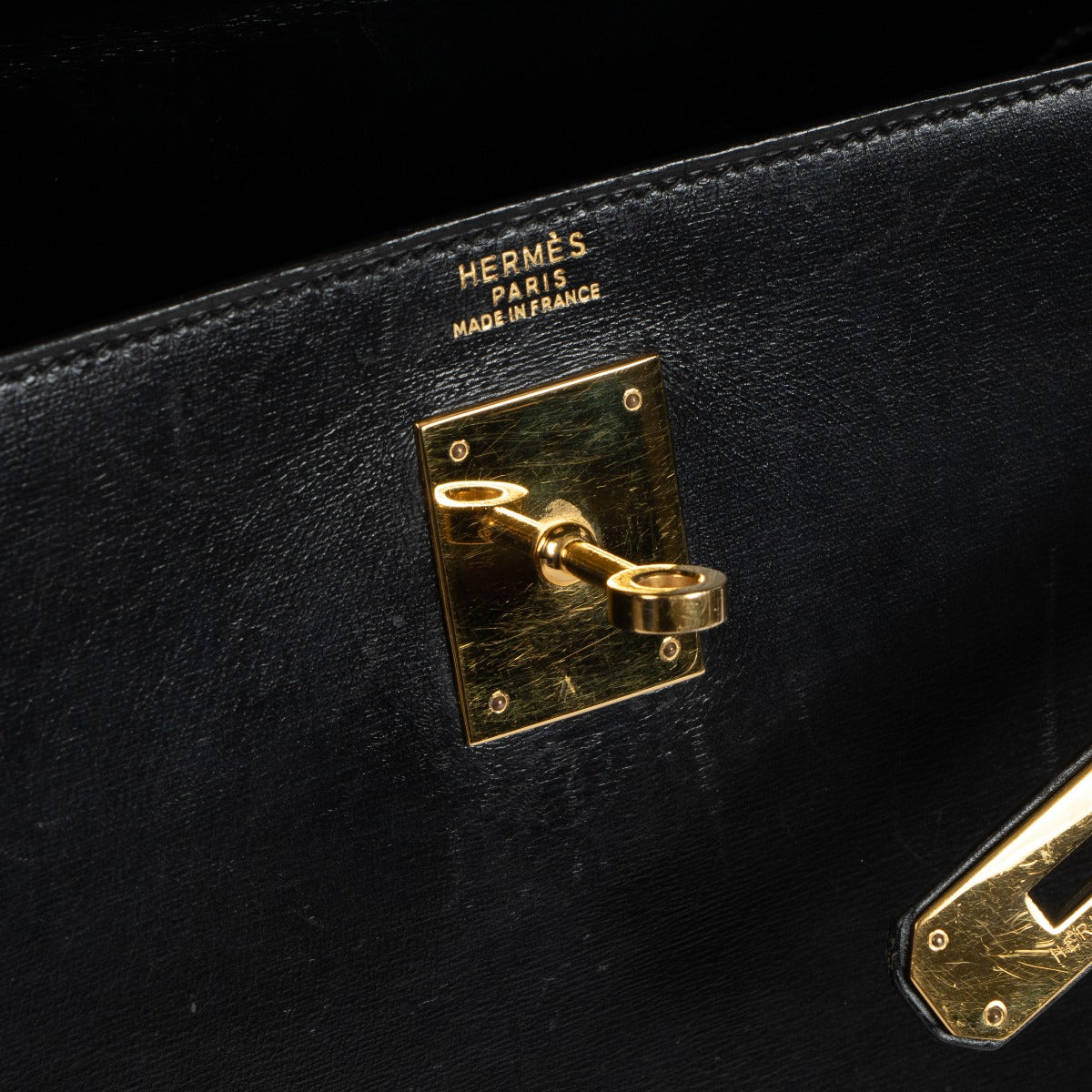 Hermès 1990s Kelly Logo Stamp Closeup