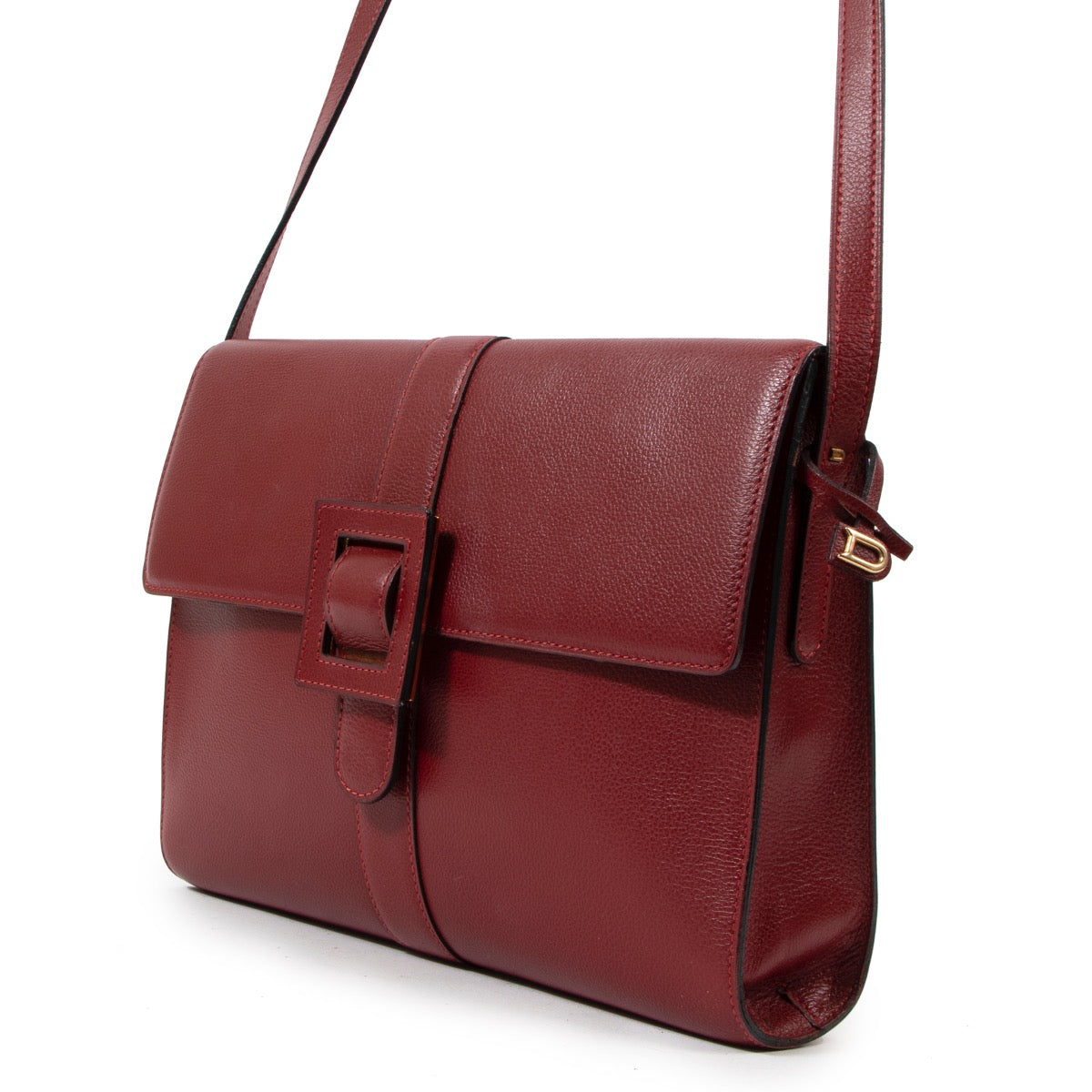 Shop safe online at Labellov in Antwerp this 100% authentic second hand Delvaux Rosso Jumping Nouveau Leather Promesse Crossbody Bag