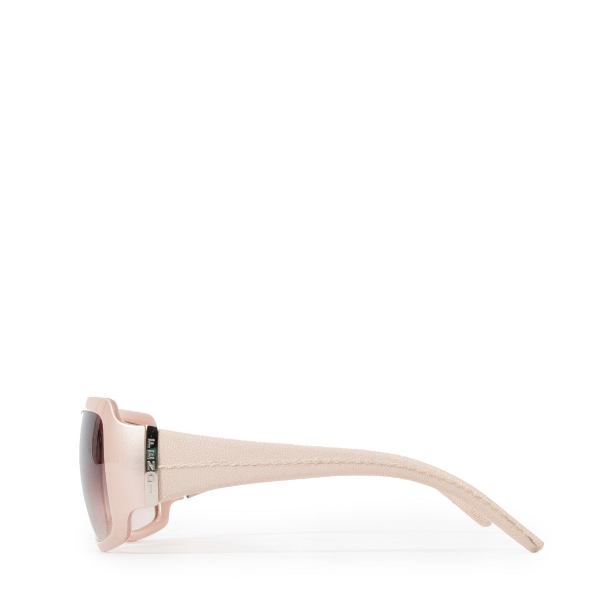Shop safe online at Labellov in Antwerp these 100% authentic second hand Fendi Pink Schimmer Sunglasses