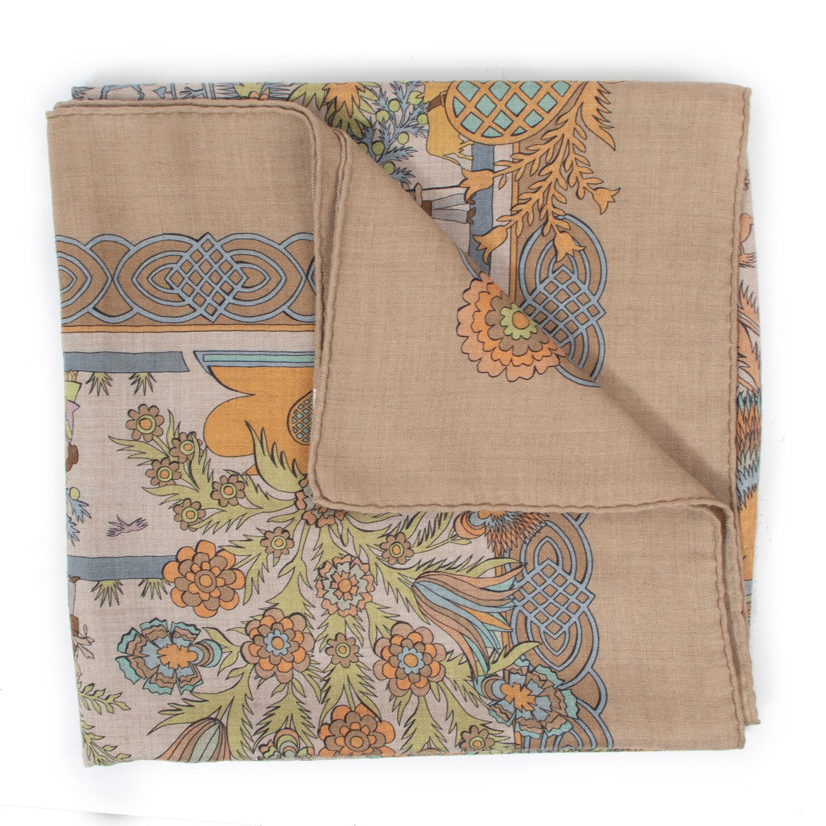 Shop safe online at Labellov in Antwerp this 100% authentic second hand Hermès Beige Découpages Cashmere and Silk Scarf