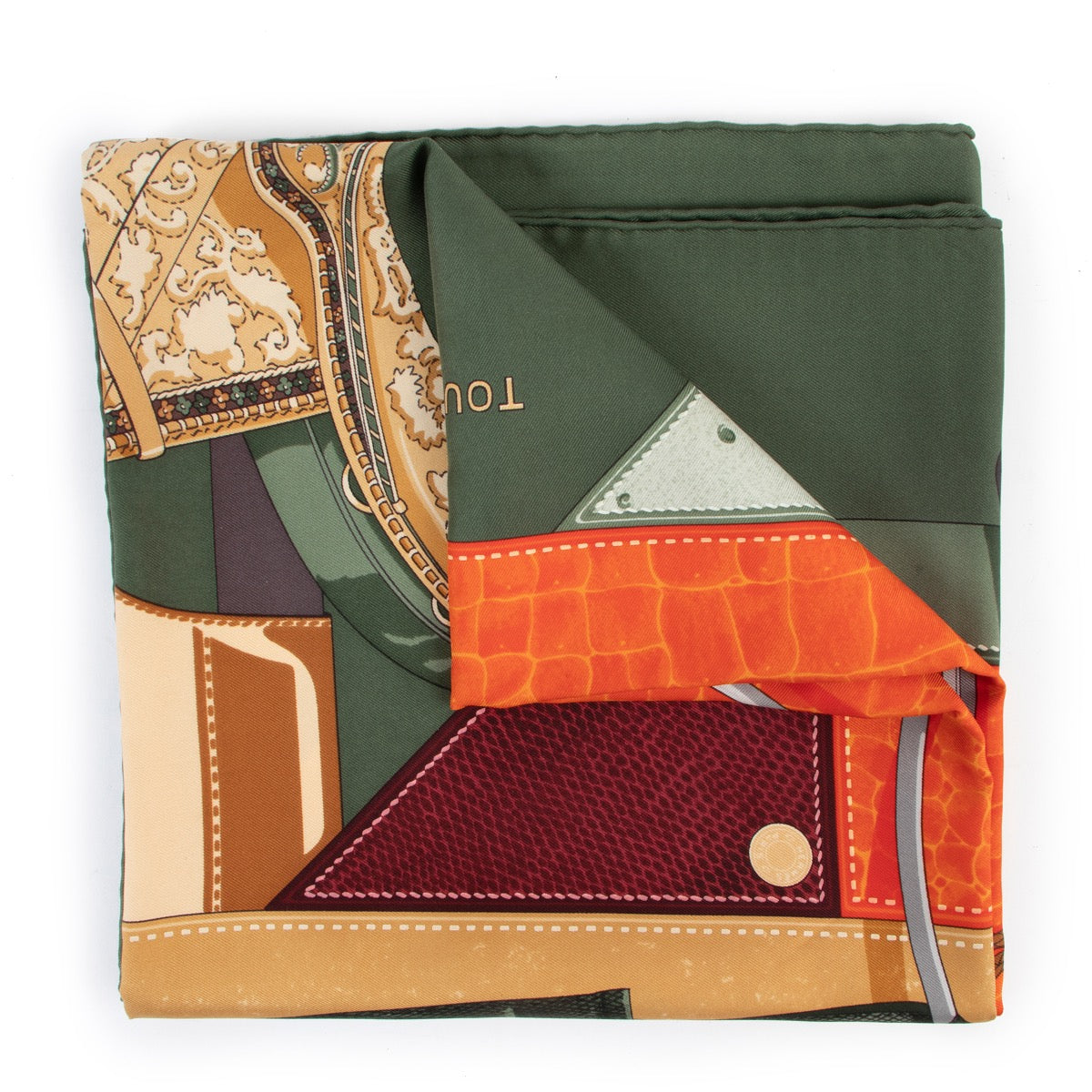 Shop safe online at Labellov in Antwerp this 100% authentic second hand Hermès Green Tout Cuir Silk Scarf