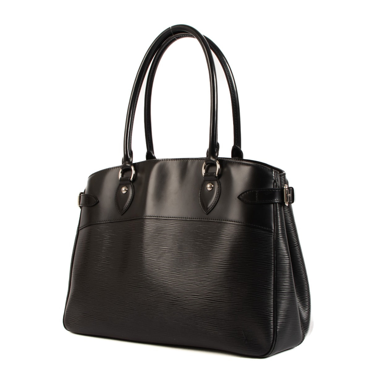 authentic second hand Louis Vuitton Passy GM Black Epi Leather on Labellov.com