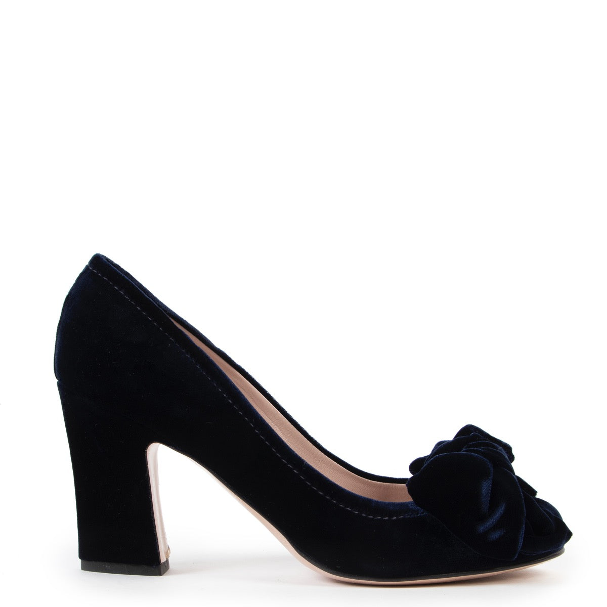 Buy a 100% authentic pair of second hand Miu Miu Blue Velvet Pumps Size 39,5 at Labellov