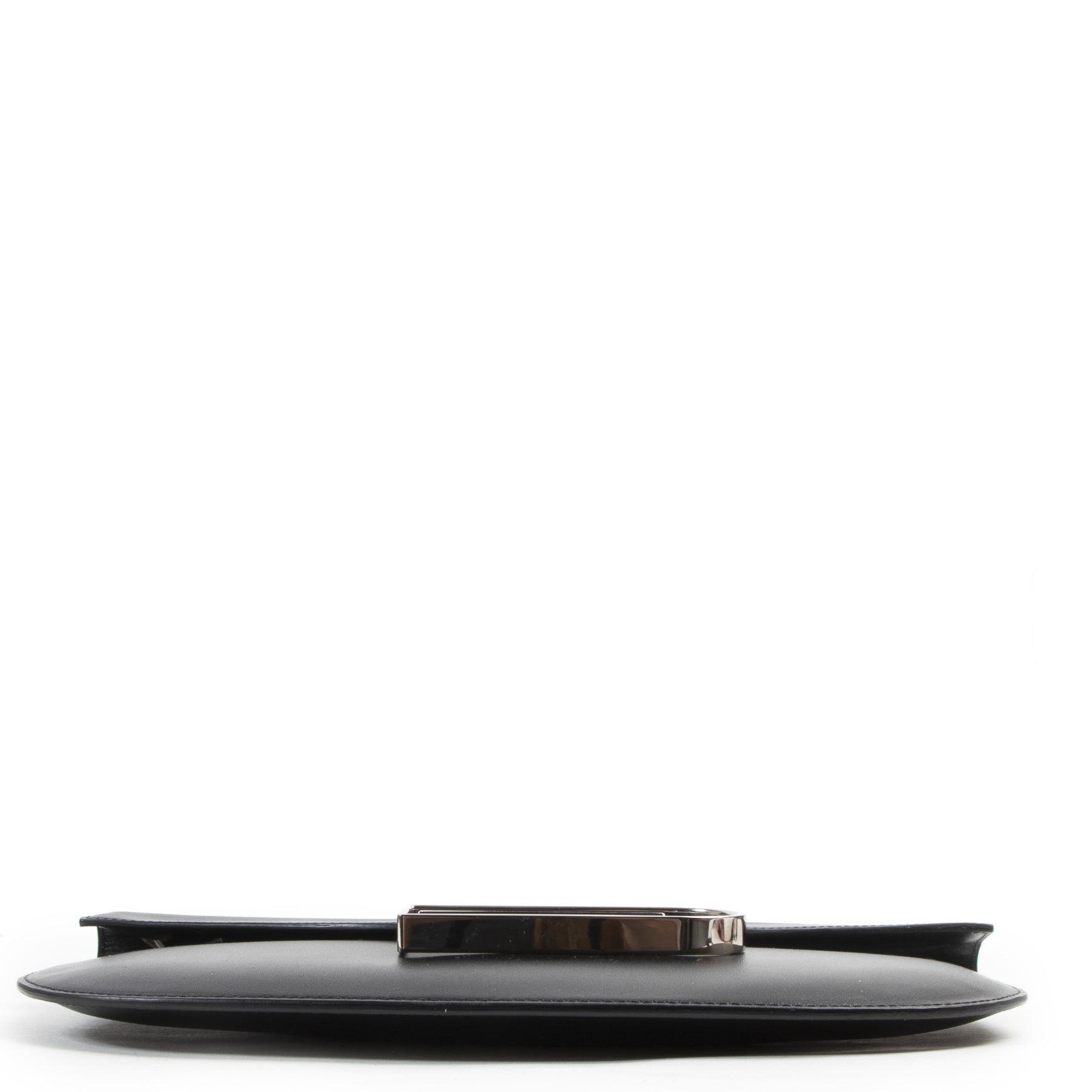 Delvaux Black Double Je Clutch te koop bij Labellov tweedehands luxe in Antwerpen designer bags