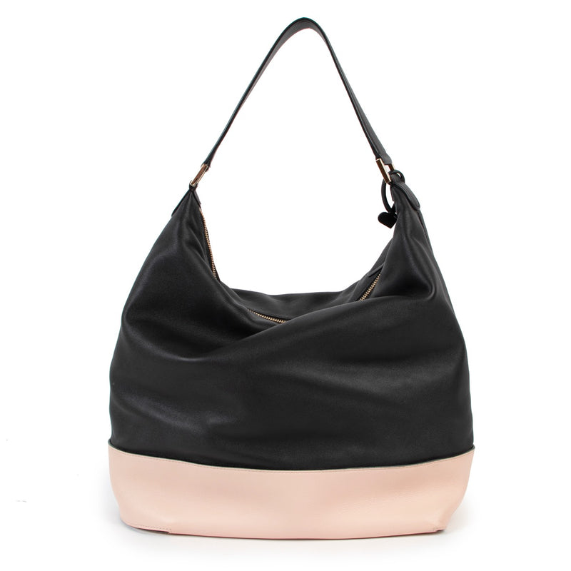 Buy an authentic second hand Delvaux Every D Hobo Allure Bicolore Noir-Nude in good condition at Labellov