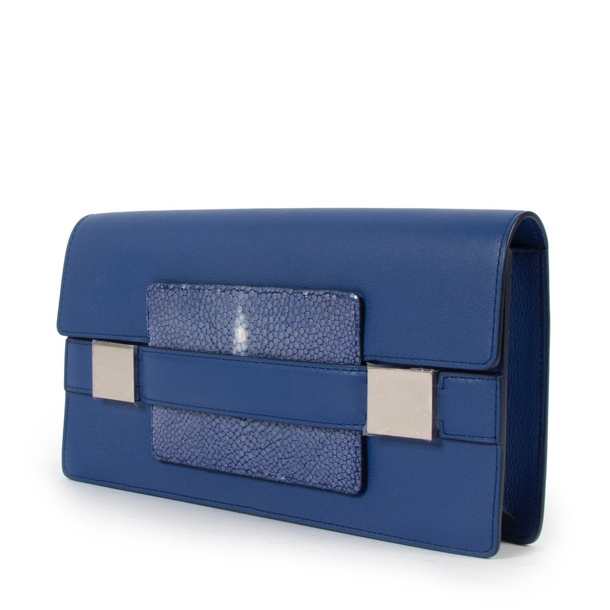 Shop safe online at Labellov in Antwerp this 100% authentic second hand Delvaux Bleu De Prusse Galuchat Madame Clutch