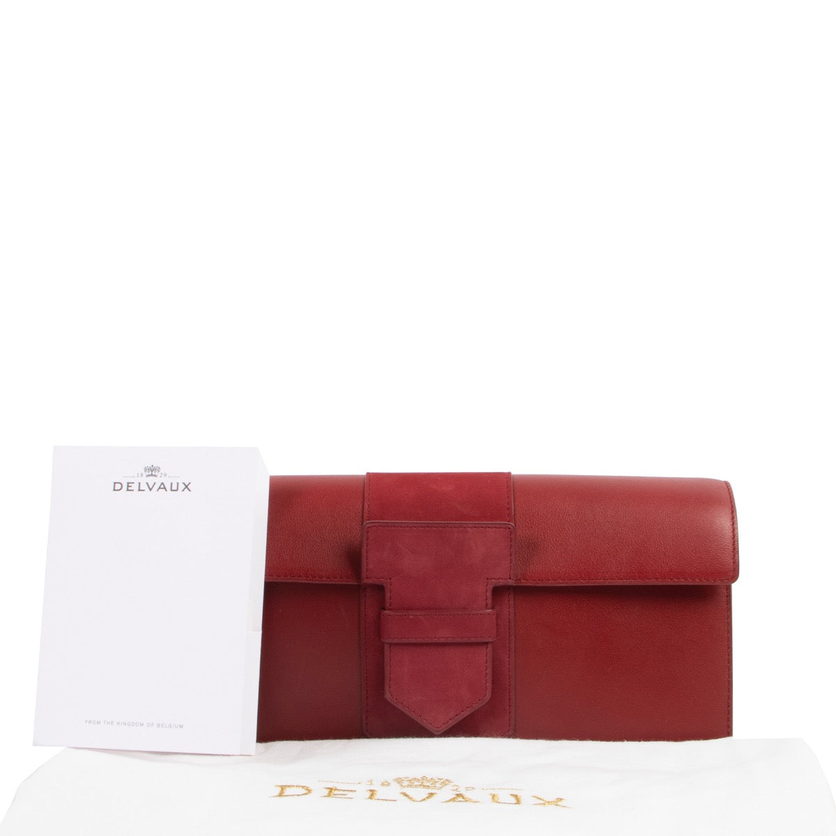 Shop safe online 100% authentic second hand Delvaux Presse Pochette Calf Souple Rouge de Pourpre at the right price at Labellov in Antwerp.