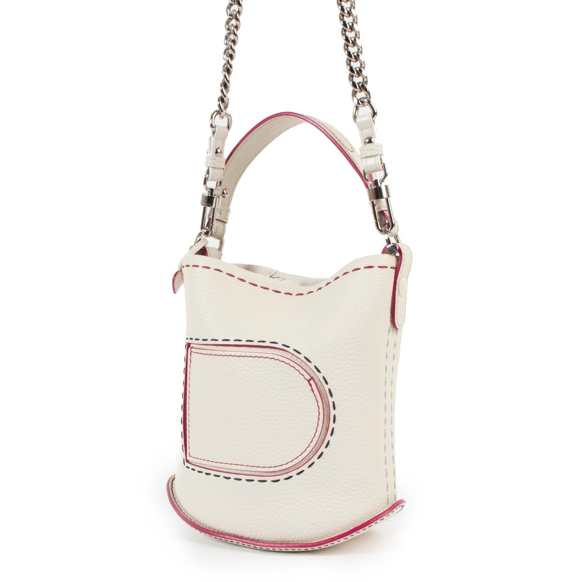 Shop safe online at Labellov in Antwerp this 100% authentic second hand Delvaux White Taurillon Soft Pin Mini Bucket Shoulder Bag