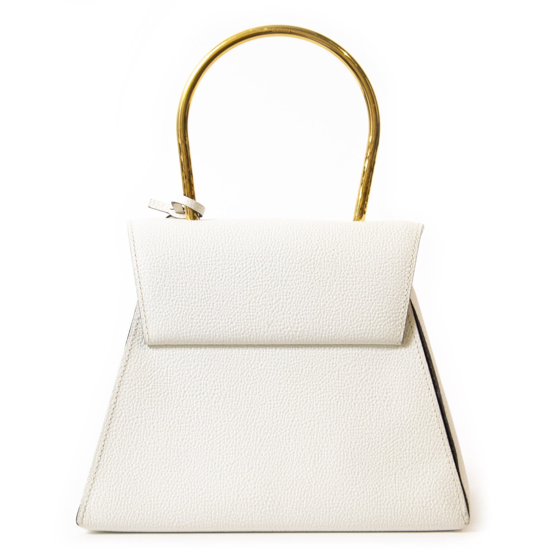 Authentieke tweedehands Delvaux white Triangle Bag juiste prijs veilig online winkelen LabelLOV webshop luxe merken winkelen Antwerpen België mode fashion