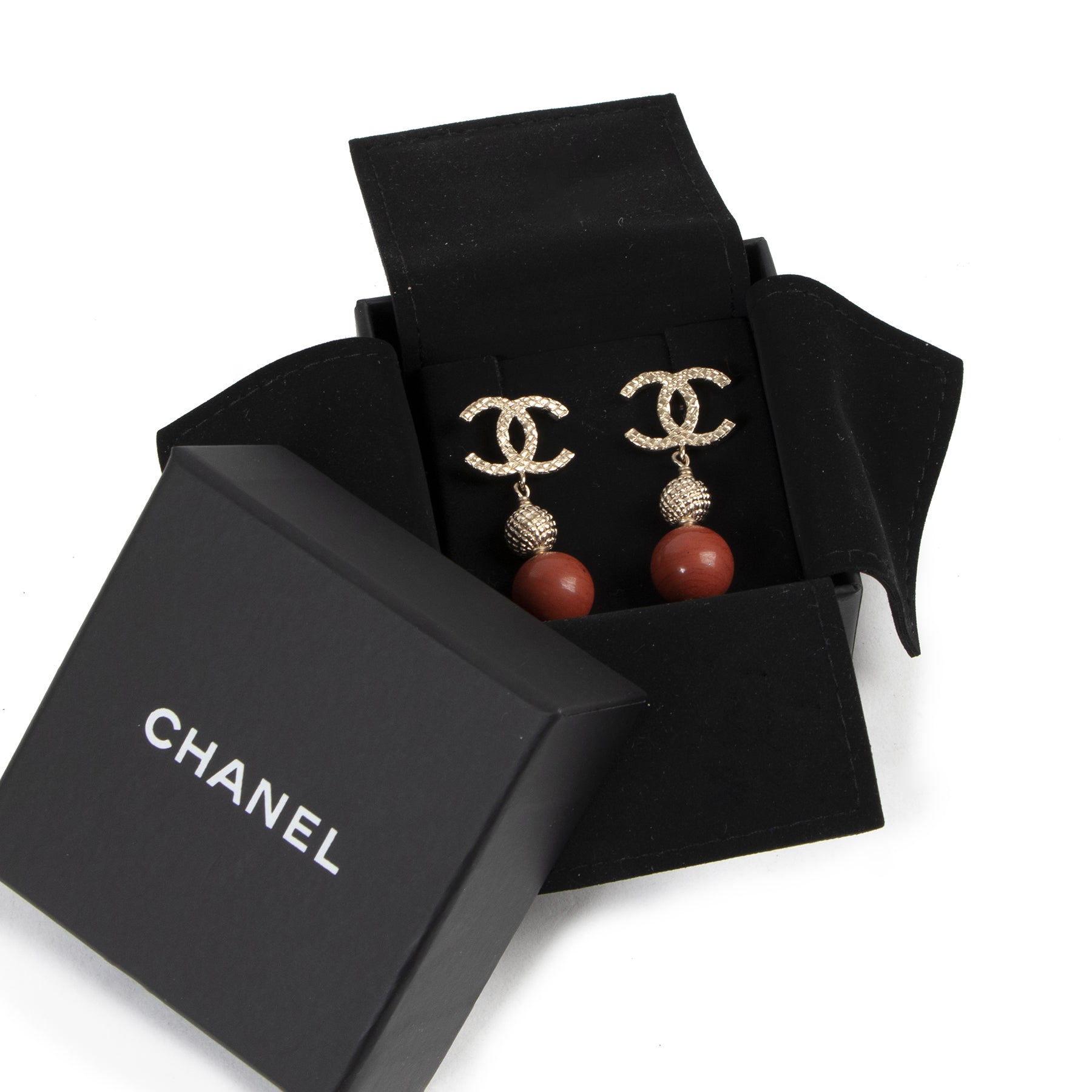 Authentieke Tweedehands Chanel Orange Pearl Drop CC Earrings juiste prijs veilig online shoppen luxe merken webshop winkelen Antwerpen België mode fashion