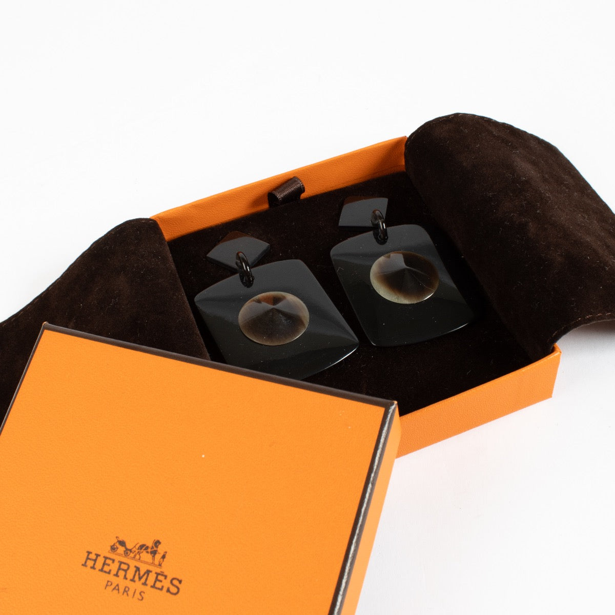 shop 100% authentic second hand Hermès Black Isthme Earrings on Labellov.com