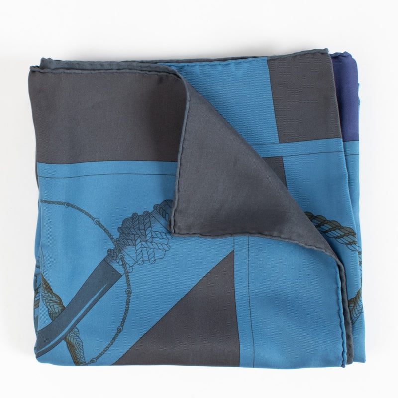 shop 100% authentic second hand Hermès Carré 90 Clic Clac Silk Scarf on Labellov.com