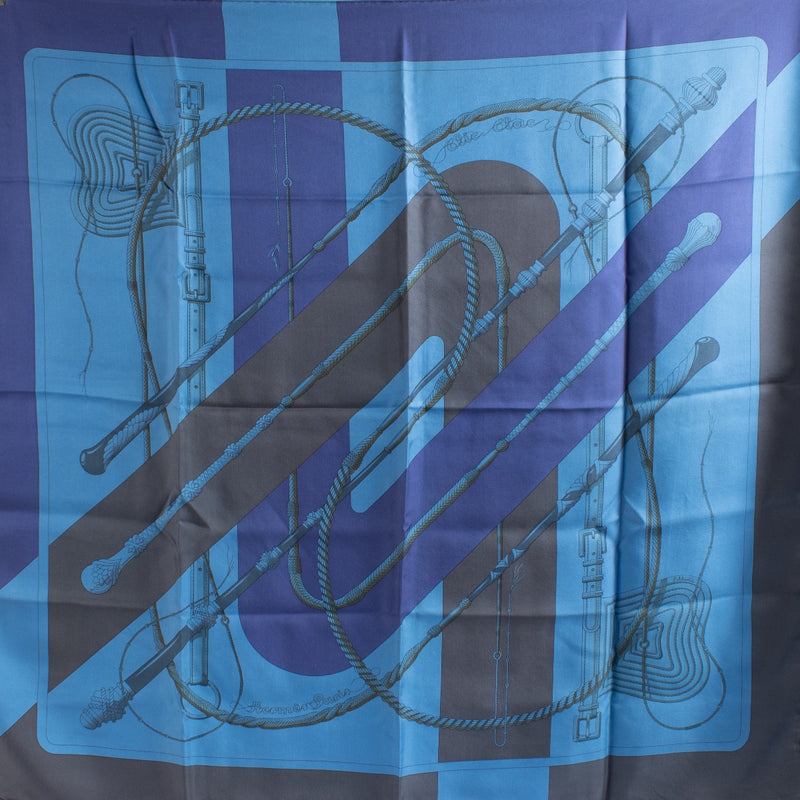 shop 100% authentic second hand Hermès Carré 90 Clic Clac Silk Scarf on Labellov.com