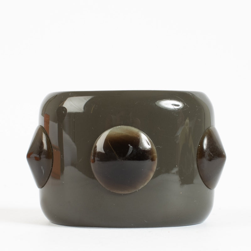 shop 100% authentic second hand Hermès Green Bois Laqué Horn Studded Cuff Bracelet - Size PM on Labellov.com