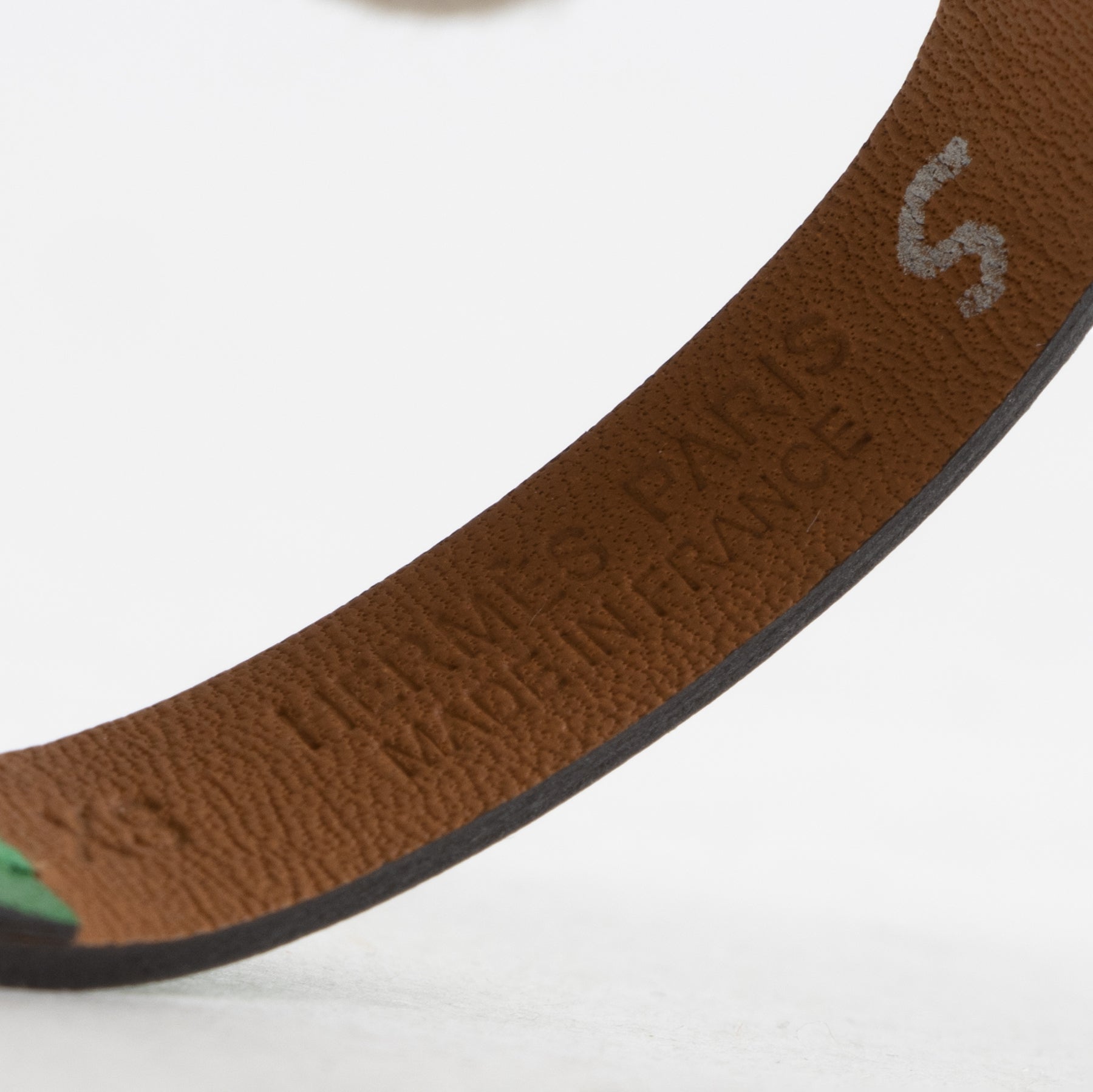 Hermès Micro Kelly Vert Bambou Leather Bracelet - XS