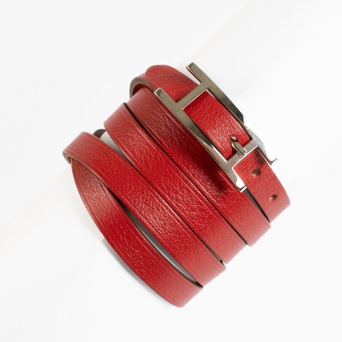 shop 100% authentic second hand Hermès Rouge Casaque Hapi 3 Bracelet PM - Size T1 on Labellov.com