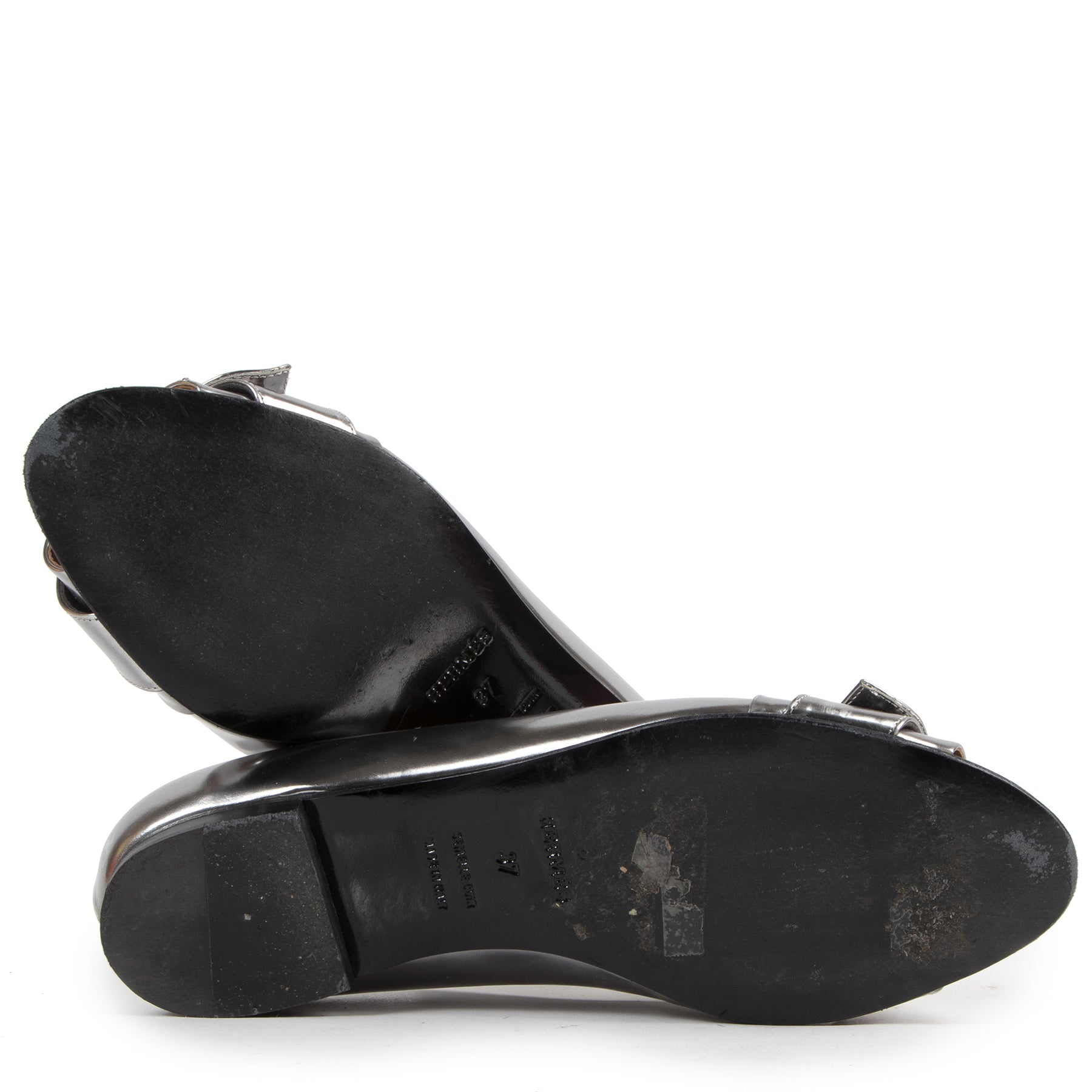 Authentic secondhand Hermès Silver Leather Open Flats - Size 37 designer shoes fashion luxury vintage webshop safe secure online shopping