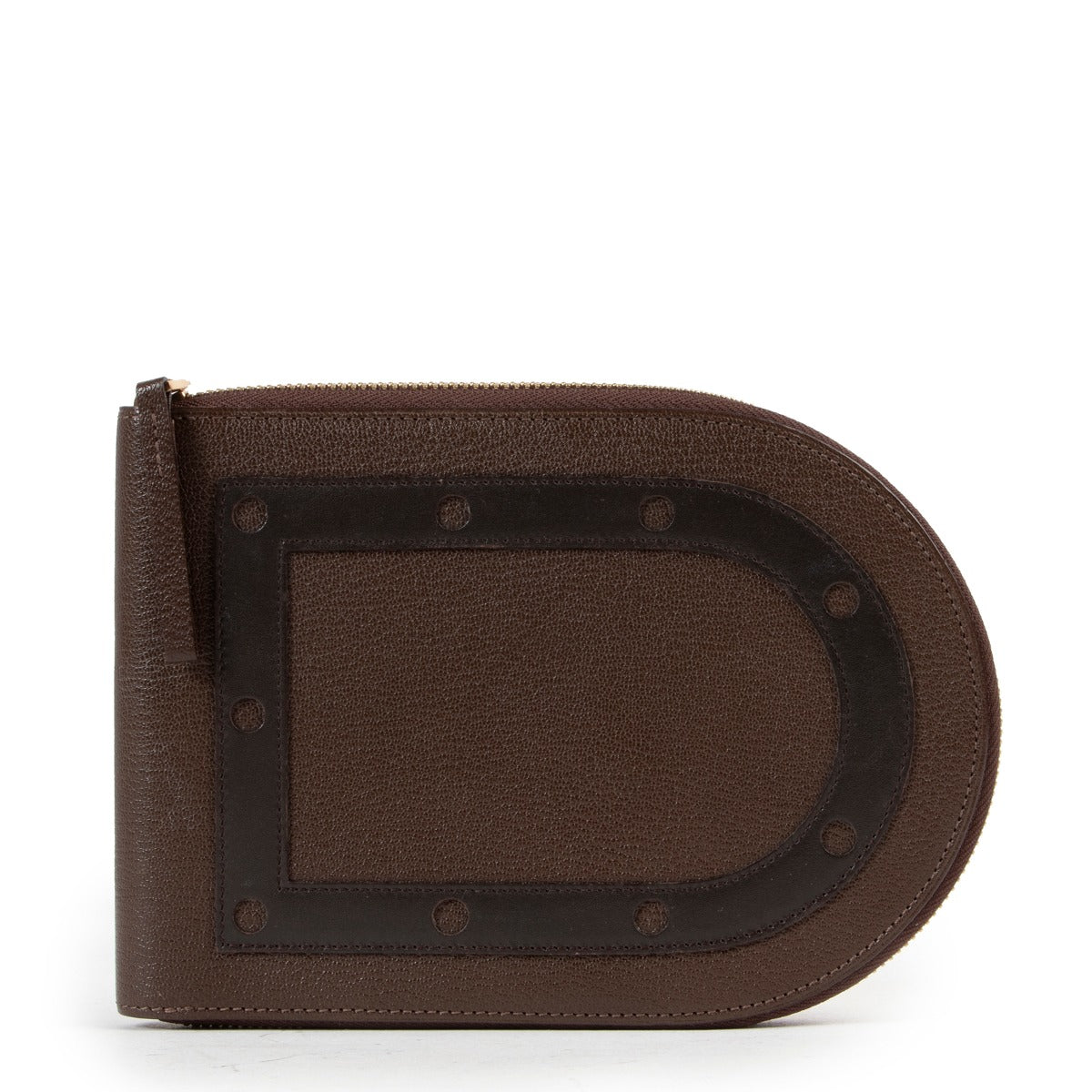 Buy this Delvaux Brown CD Holder at Labellov Antwerp for a reasonable price and in good condition. Buy and sell your designer items.