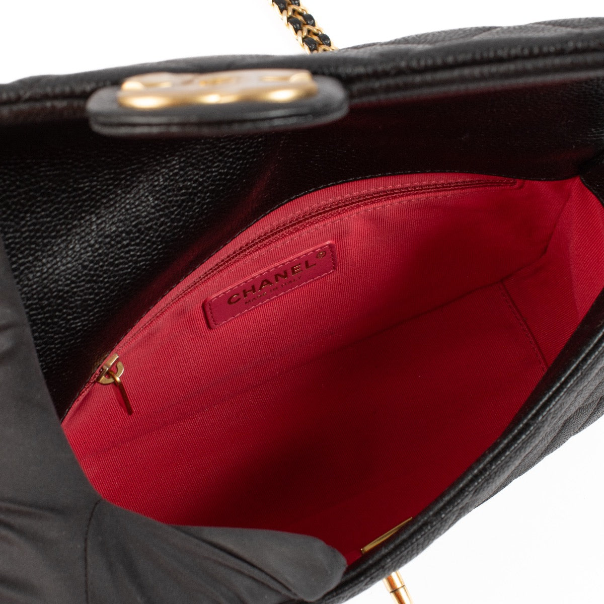 shop 100% authentic second hand Chanel 21A Black Caviar Medallion Soul Medium Classic Flap Bag on Labellov.com