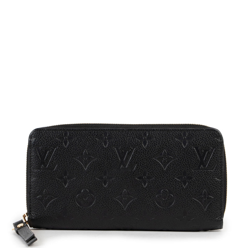 Louis Vuitton Zippy Wallet Monogram Canvas for the best price at Labellov secondhand luxury in Antwerp
