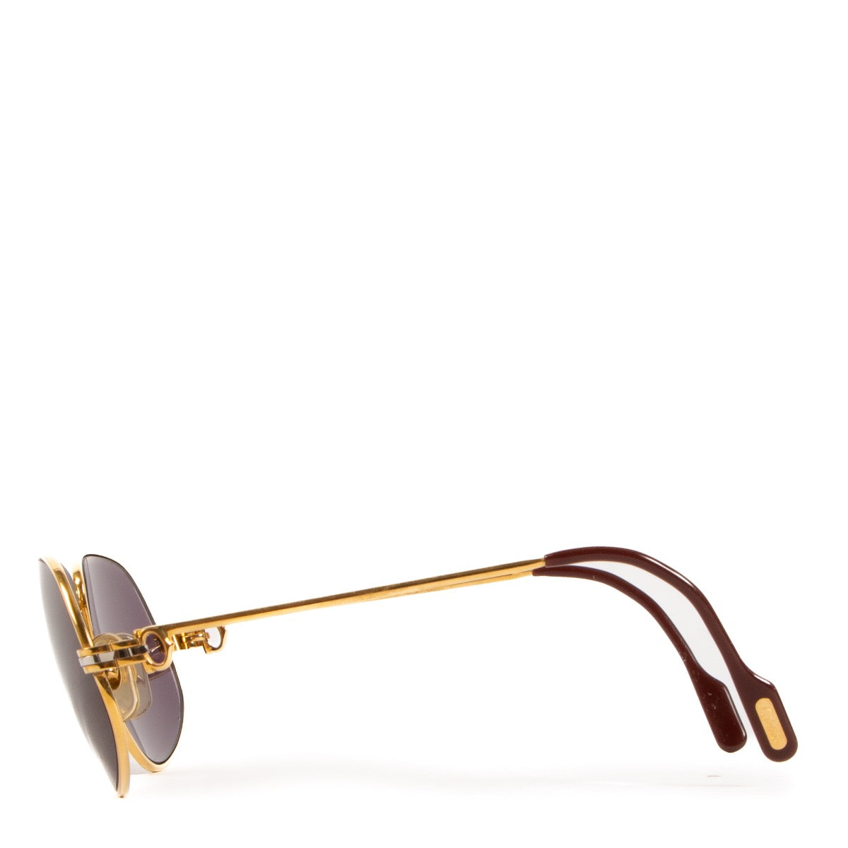 Shop safe online at Labellov in Antwerp, Brussels and Knokke these 100% authentic second hand Cartier Vintage Gold Romance Sunglasses