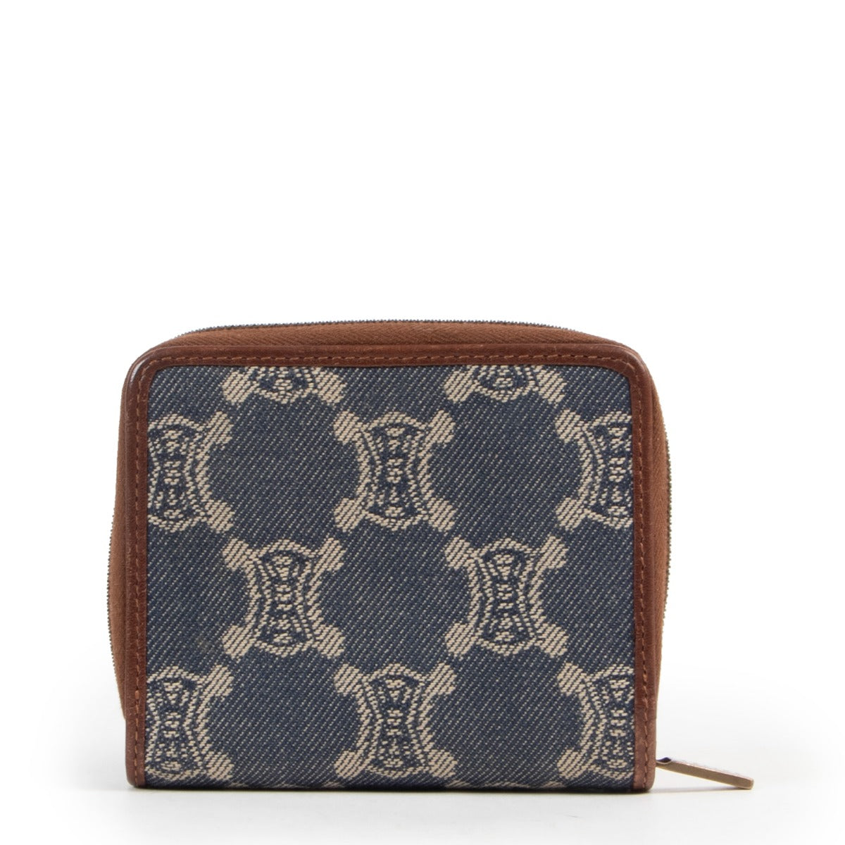 Shop safe online at Labellov in Antwerp this 100% authentic second hand Céline Macadam Monogram Canvas Wallet