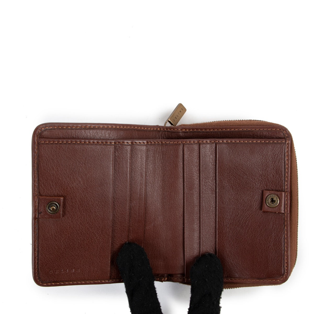 Shop safe online at Labellov in Antwerp this 100% authentic second hand Céline Macadam Monogram Canvas Wallet