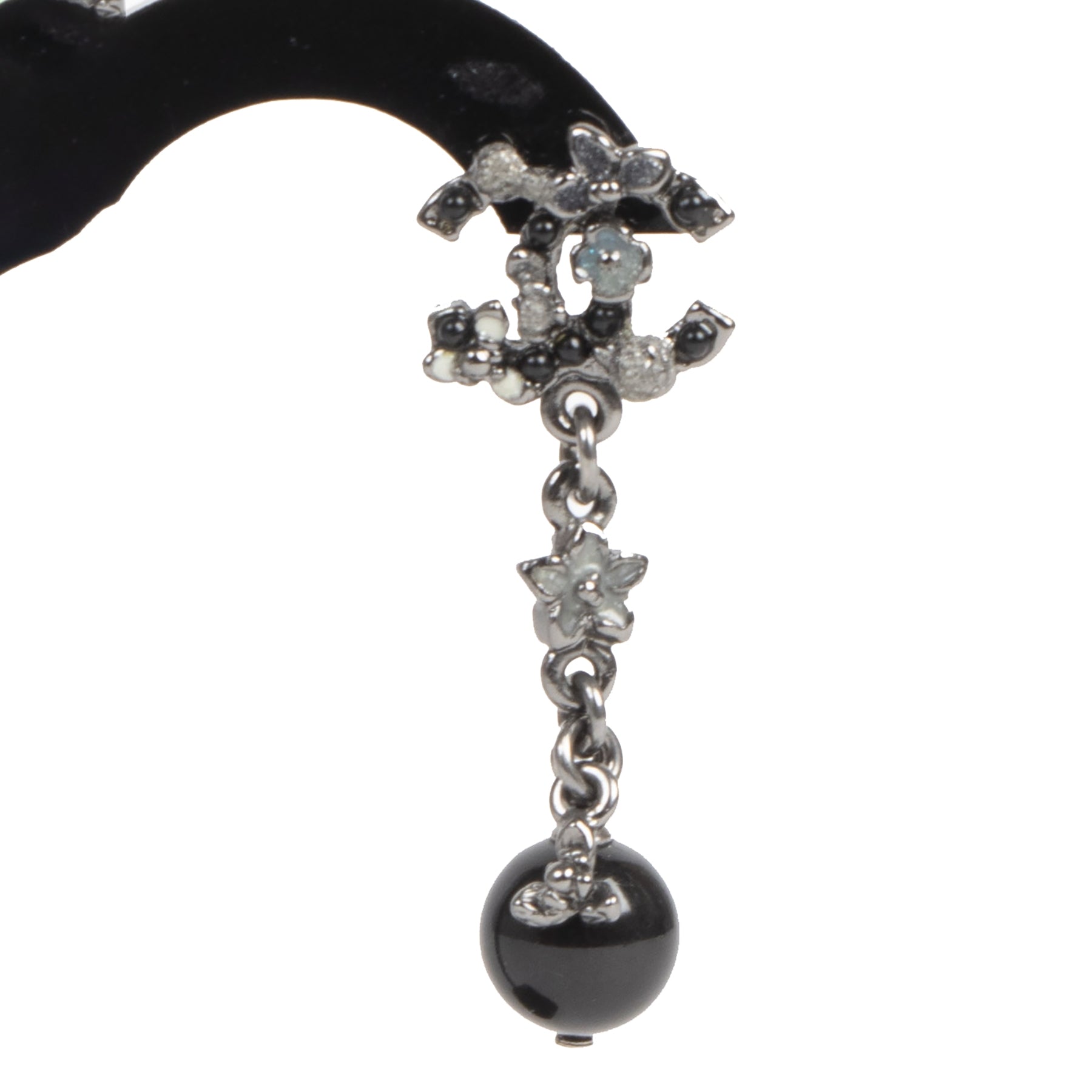Authentieke tweedehands vintage Chanel Dark Metal CC beads Earrings koop online webshop LabelLOV