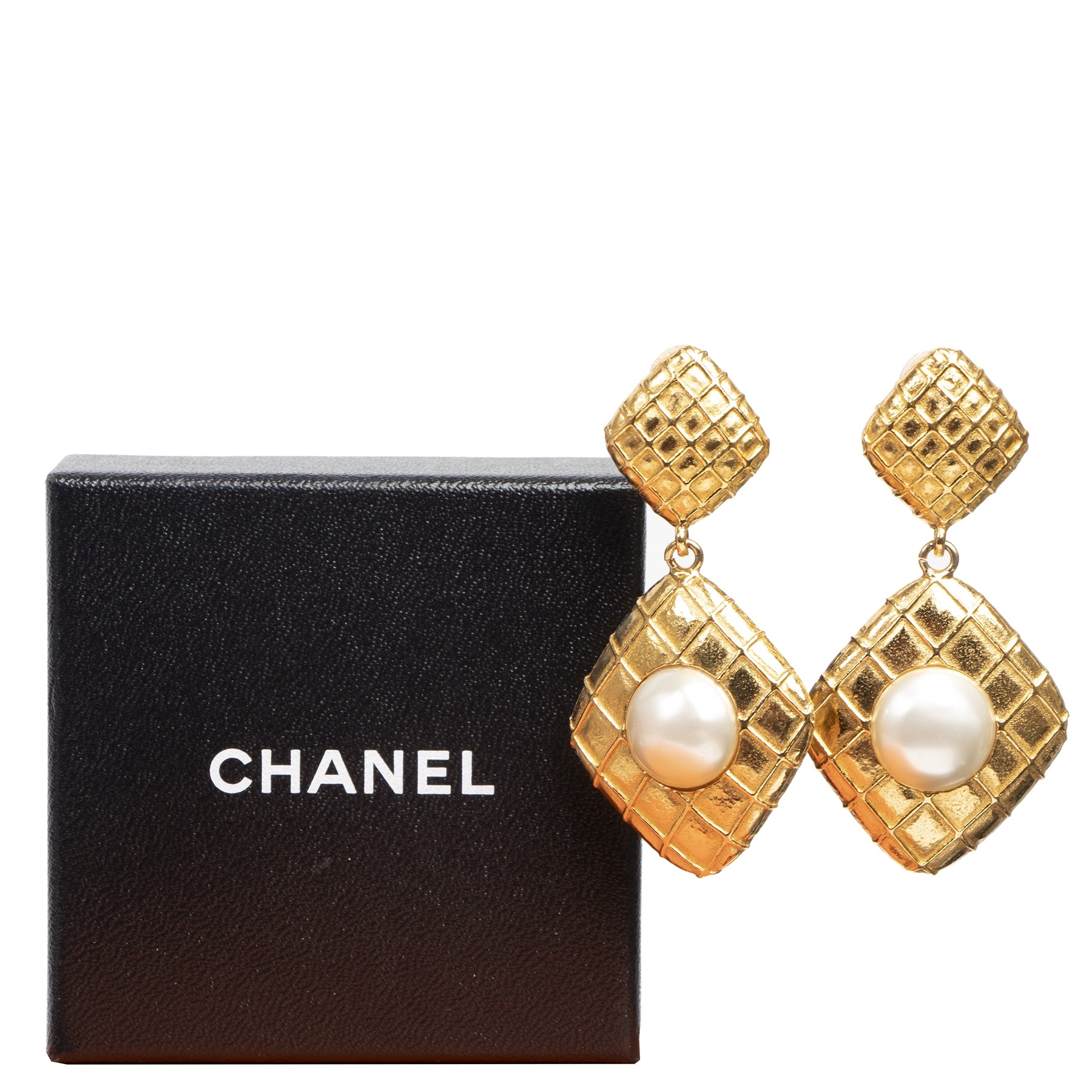 Authentic secondhand Chanel Gold Square Pearl Clip On Earrings designer accessories luxury vintage fashion webshop