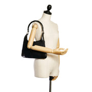 Second hand authentic Gucci 0014060 Black Canvas Bamboo Jackie Shoulder Bag at Labellov